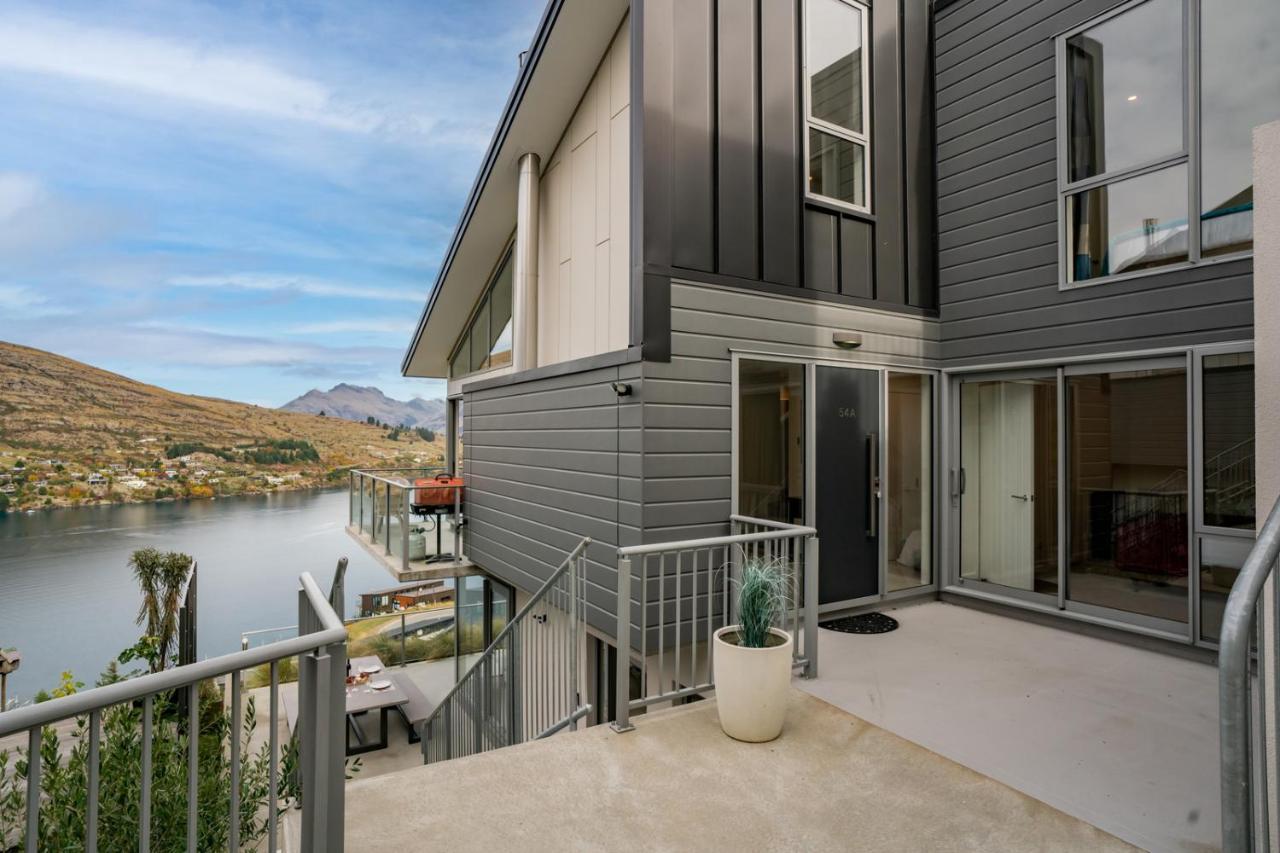 Lakeview Retreat - Queenstown Holiday Home Zewnętrze zdjęcie
